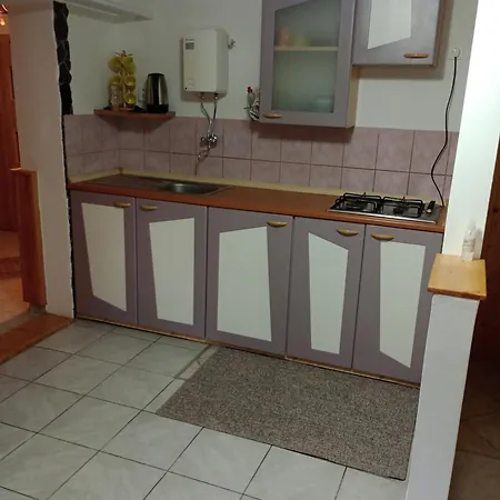 139 Apartment *